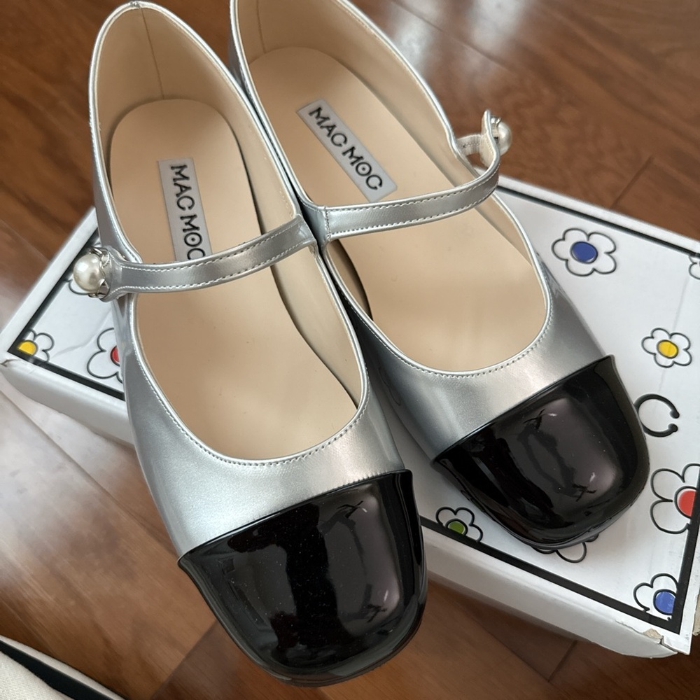 Silver and black Korea Brand Mary Jane’s